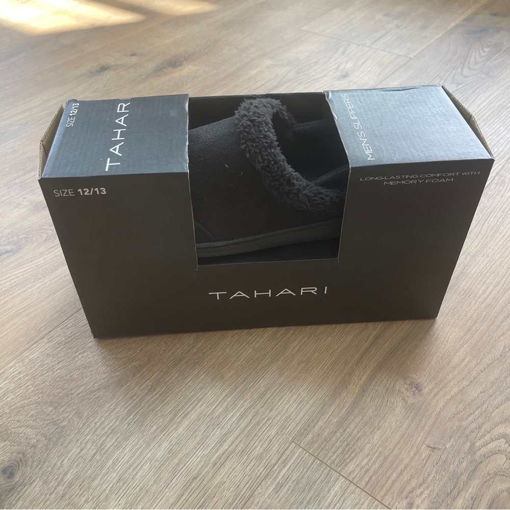 Tahari Men's Black Slippers size 12/13